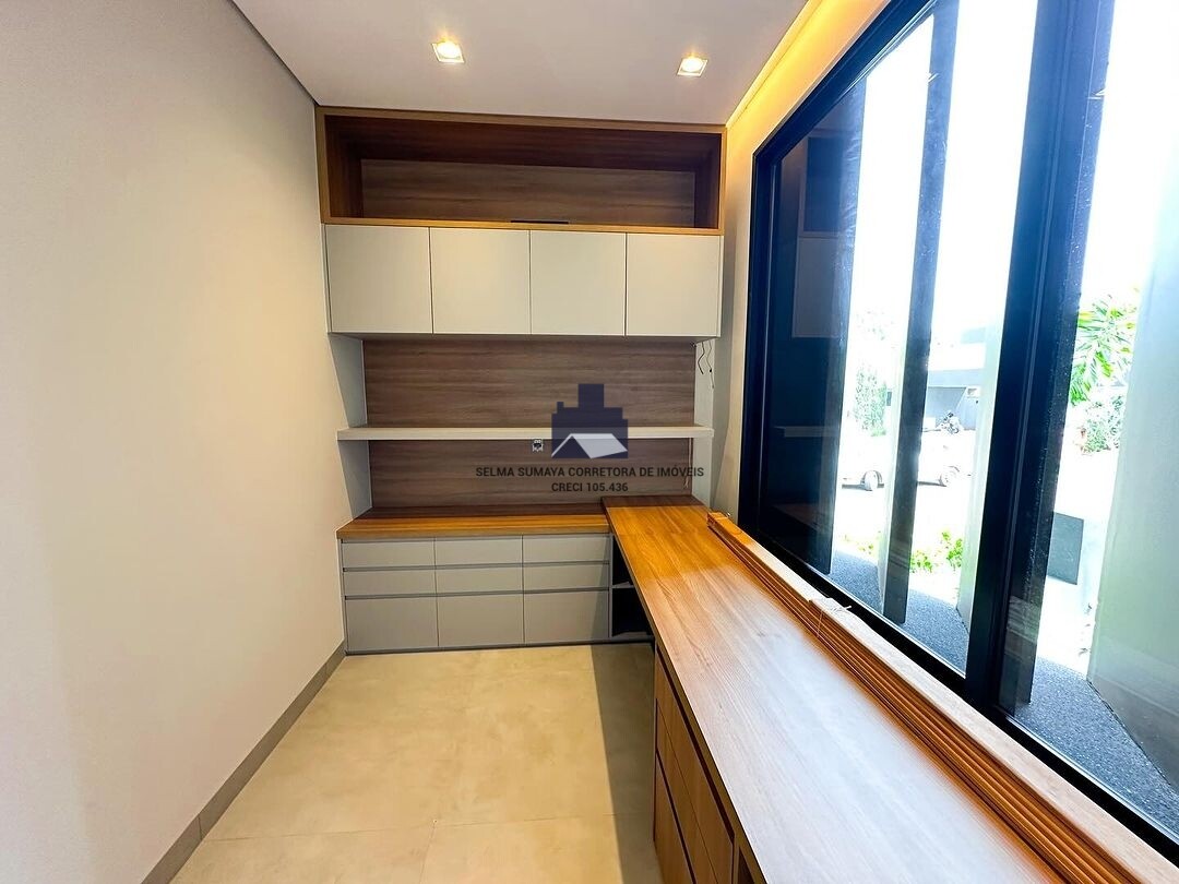 Casa de Condomínio com 3 quartos à venda, 227m² — foto 7 de 10