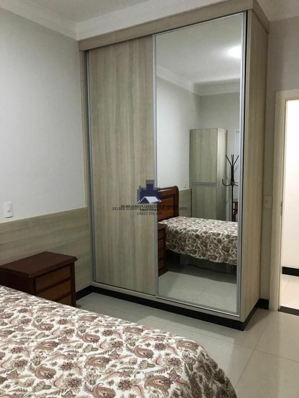 Casa de Condomínio com 4 quartos à venda, 262m² — foto 17 de 20