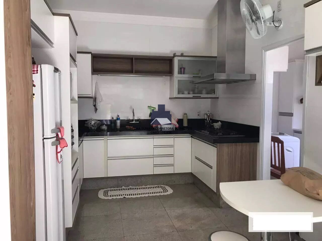 Casa de Condomínio com 4 quartos à venda, 262m² — foto 4 de 20