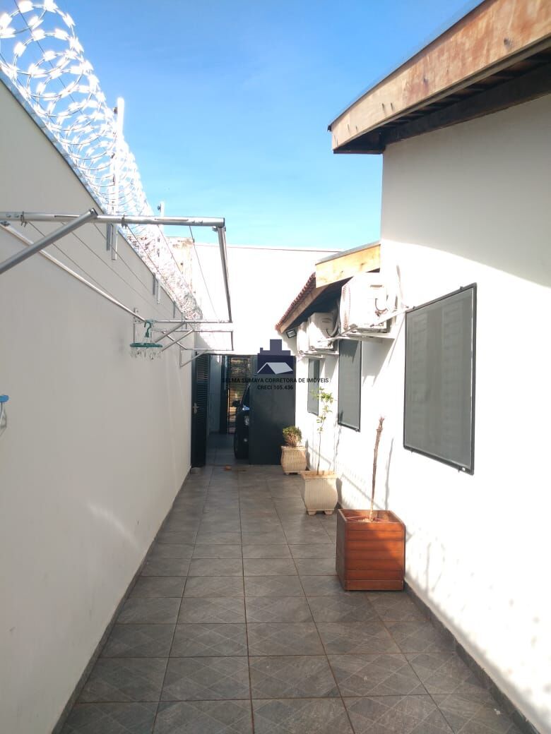Casa com 3 quartos à venda, 150m² — foto 18 de 25