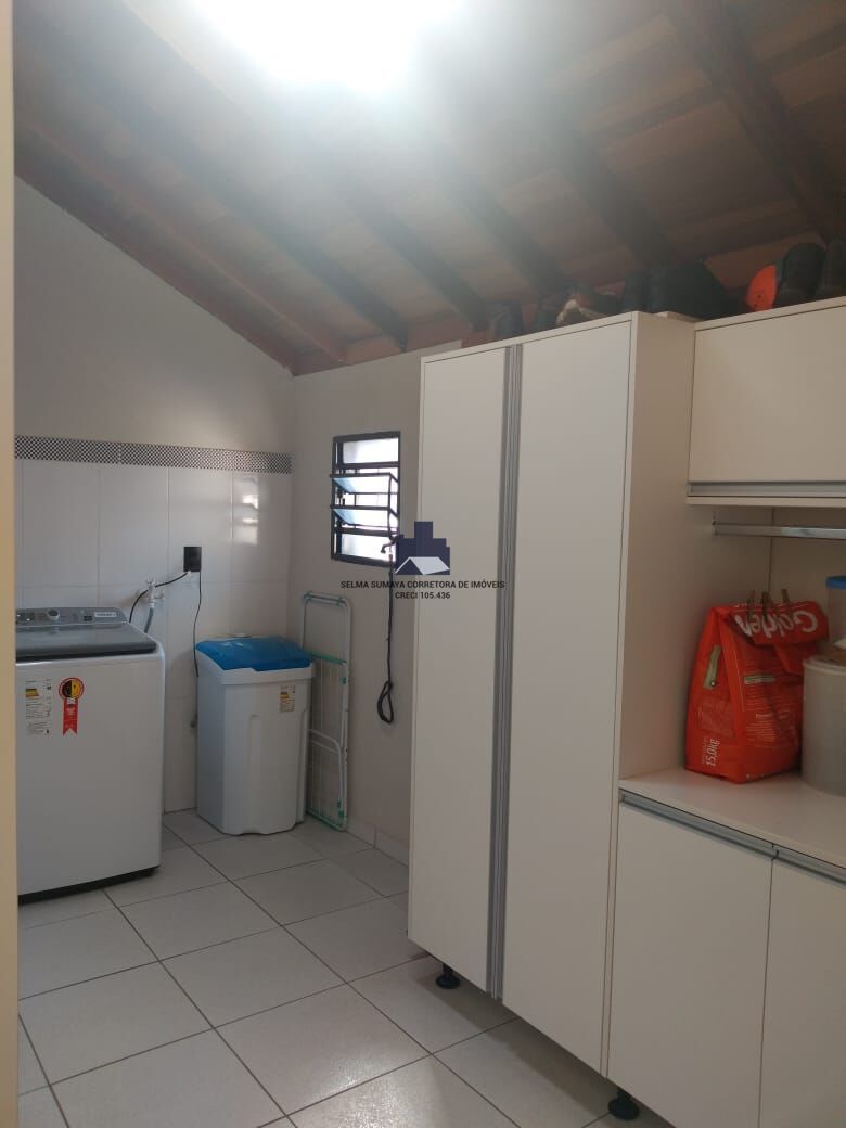 Casa com 3 quartos à venda, 150m² — foto 24 de 25