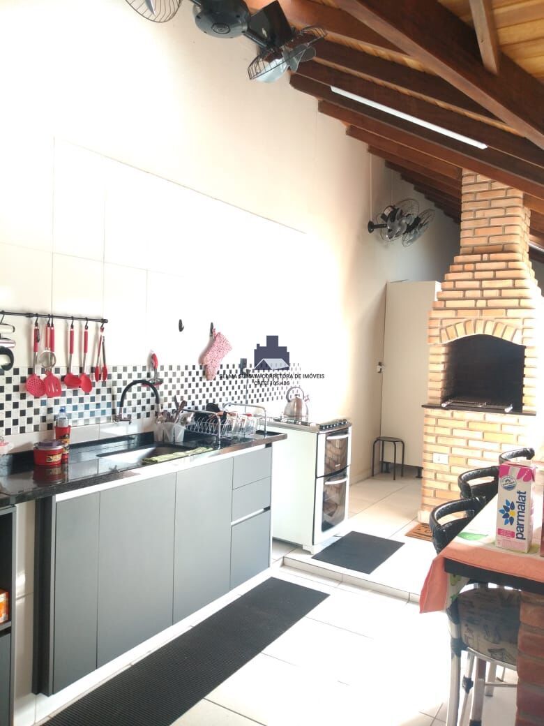 Casa com 3 quartos à venda, 150m² — foto 6 de 25