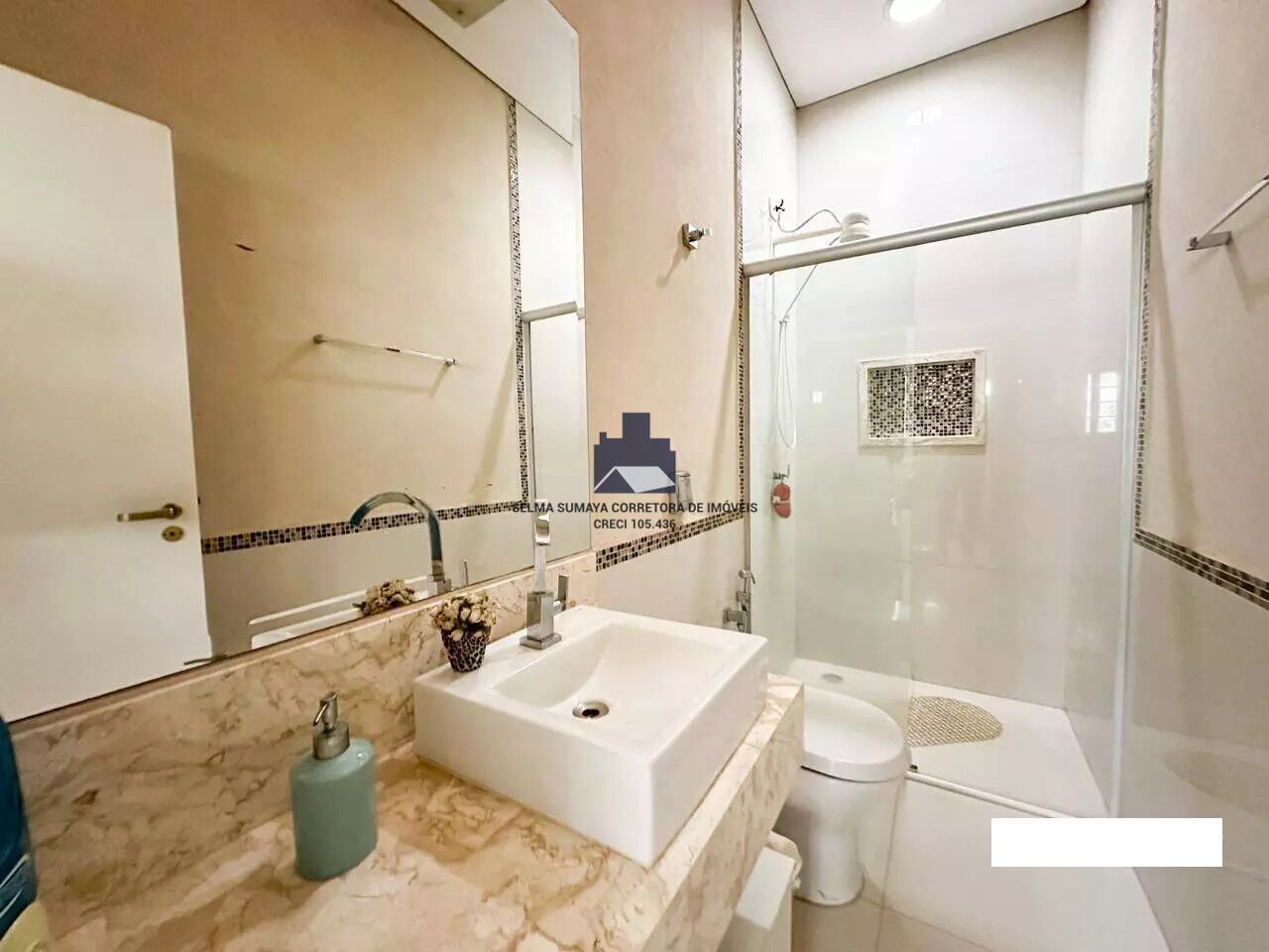 Casa com 3 quartos à venda, 197m² — foto 18 de 18
