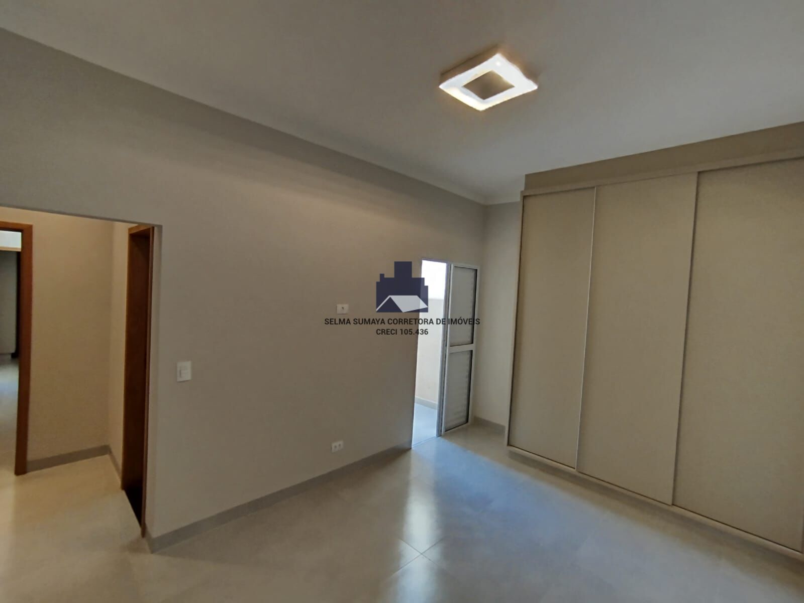 Casa com 3 quartos à venda, 128m² — foto 15 de 33
