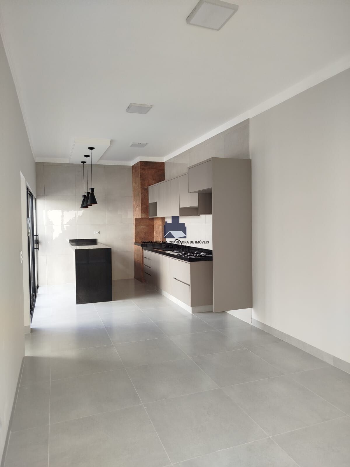 Casa com 3 quartos à venda, 128m² — foto 9 de 33