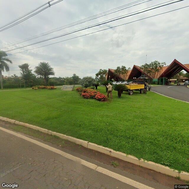 Imagem estática do "Street View" da localização