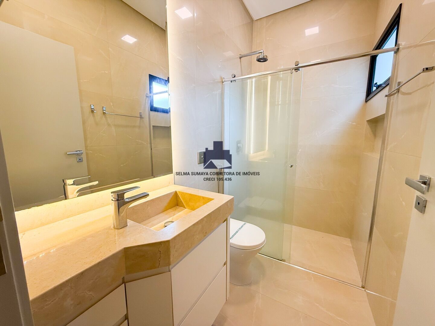 Casa de Condomínio com 3 quartos à venda, 250m² — foto 20 de 20