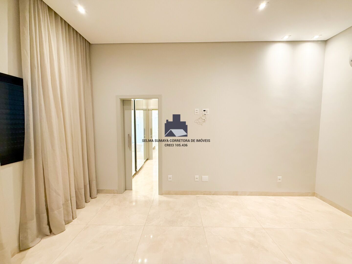 Casa de Condomínio com 3 quartos à venda, 250m² — foto 11 de 20