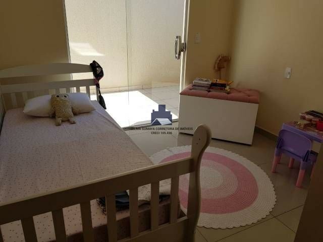 Casa de Condomínio com 3 quartos à venda, 150m² — foto 4 de 6