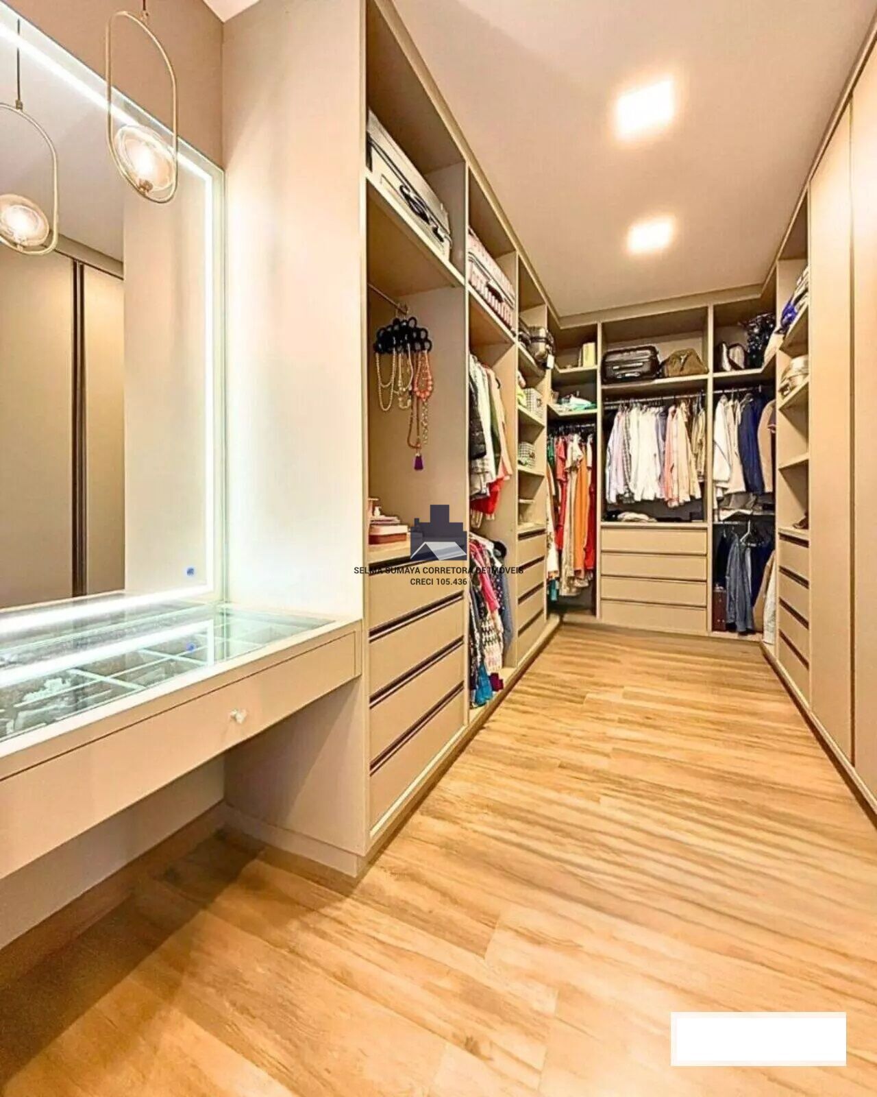 Casa de Condomínio com 4 quartos à venda, 335m² — foto 17 de 25