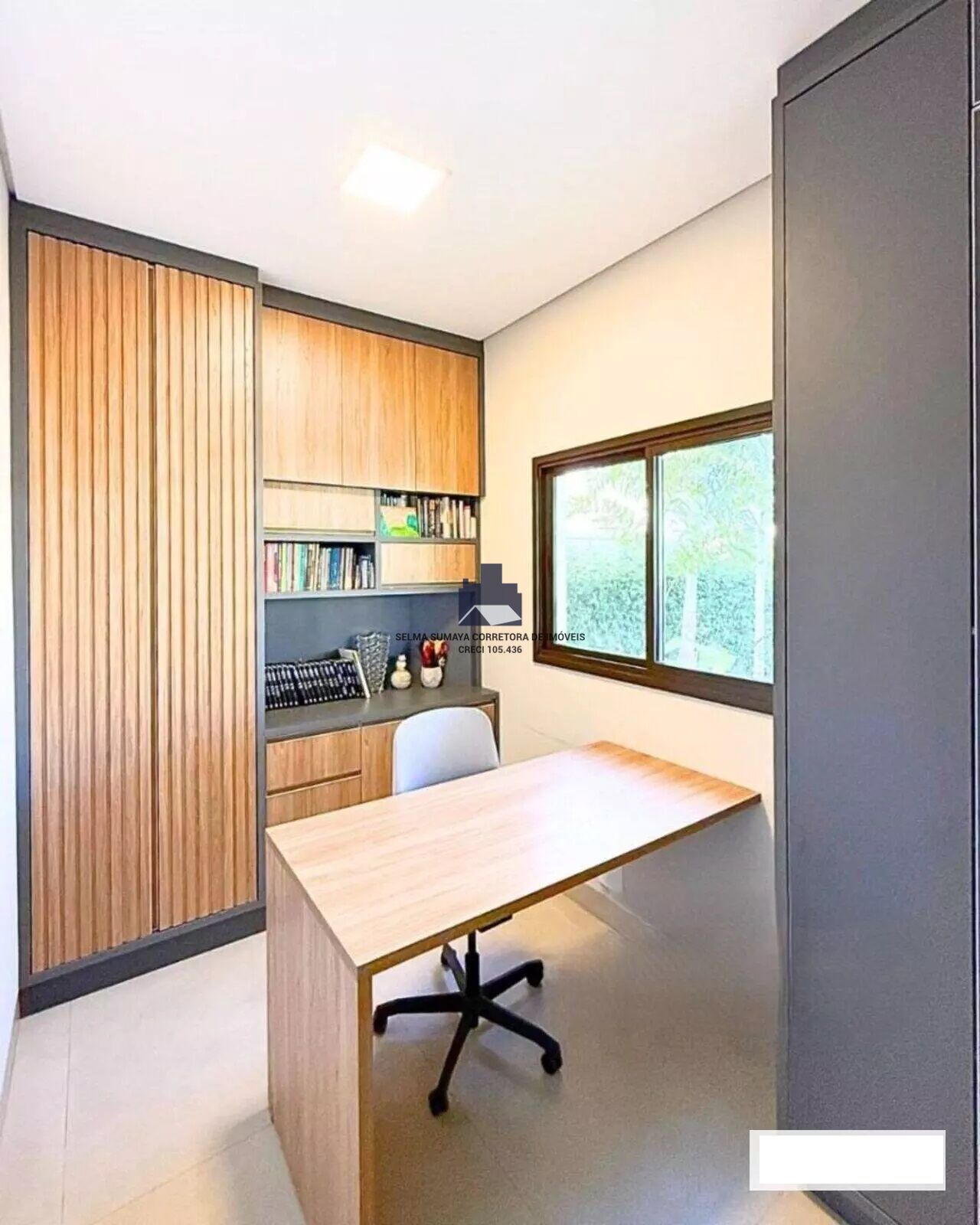 Casa de Condomínio com 4 quartos à venda, 335m² — foto 7 de 25