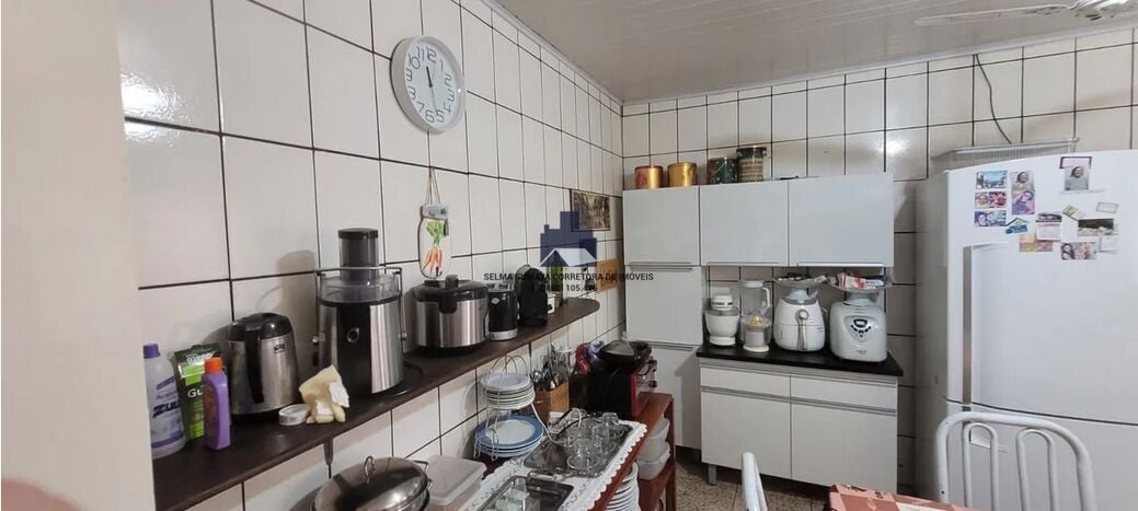 Casa com 5 quartos à venda, 290m² — foto 16 de 20