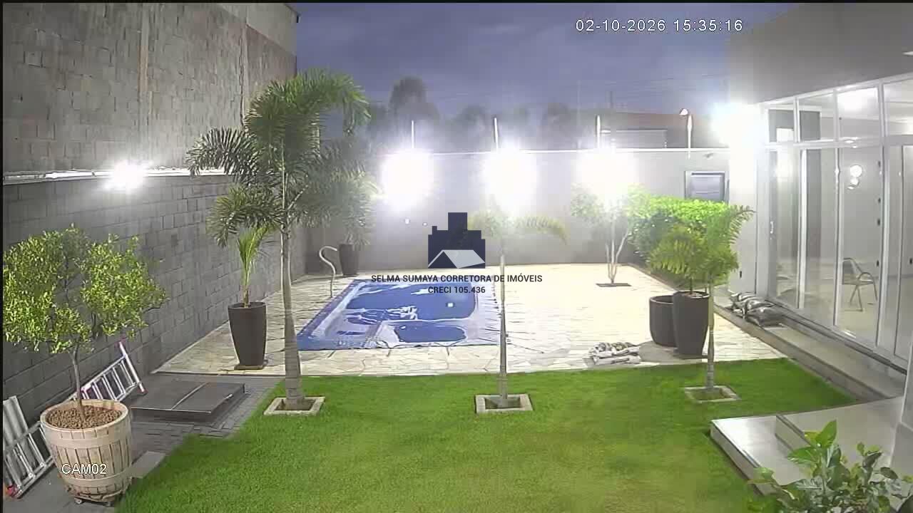 Casa com 2 quartos à venda, 130m² — foto 1 de 16