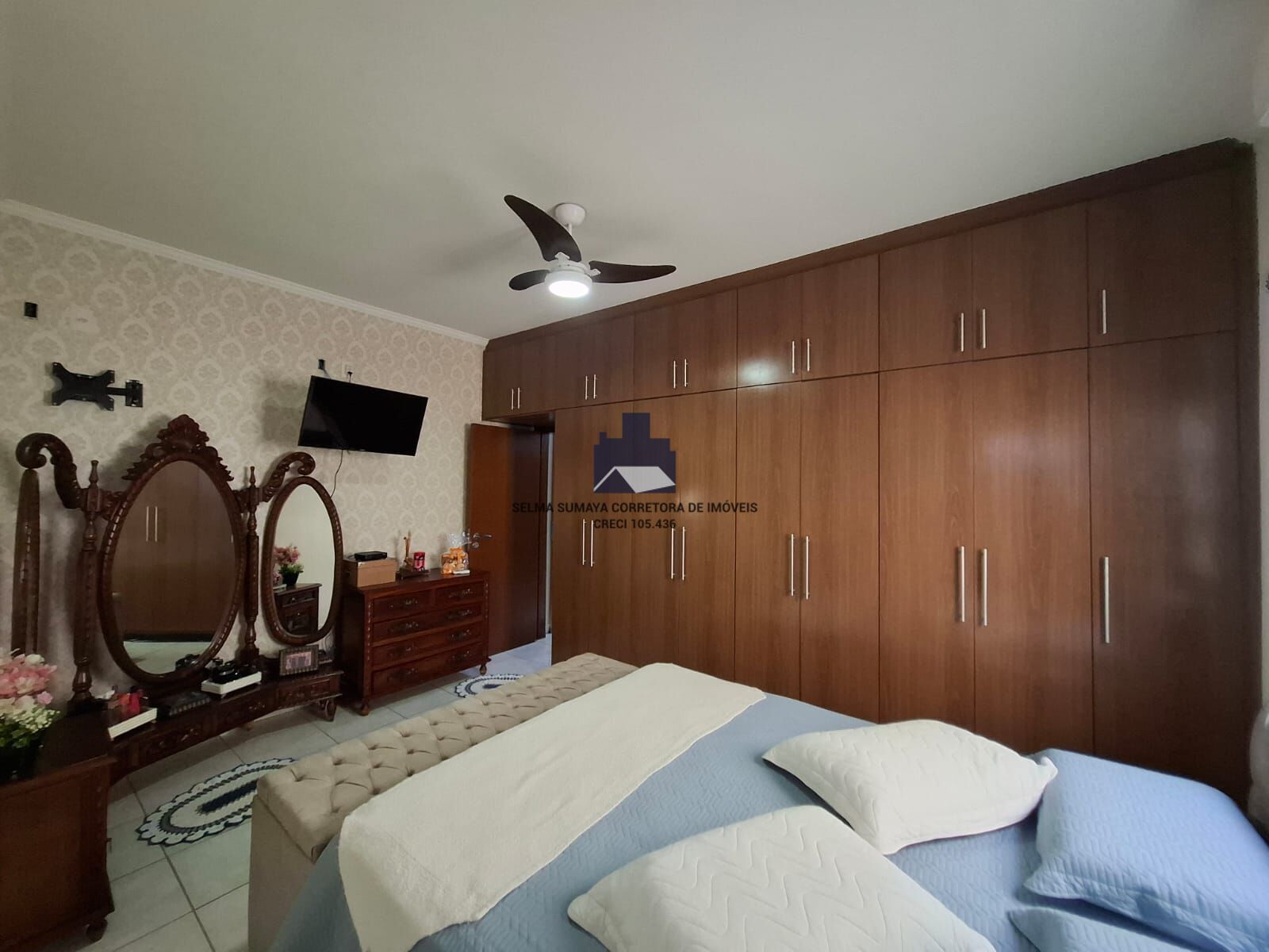 Casa com 3 quartos à venda, 250m² — foto 16 de 40