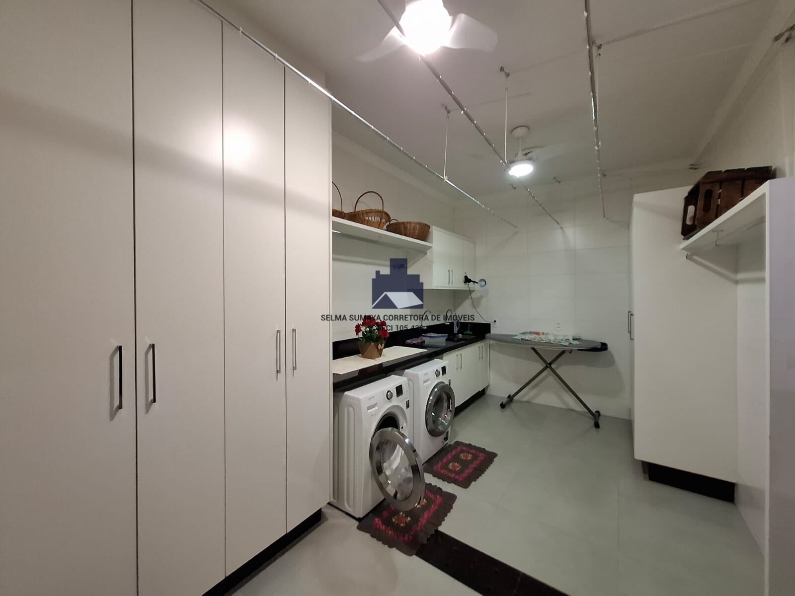 Casa com 3 quartos à venda, 250m² — foto 32 de 40