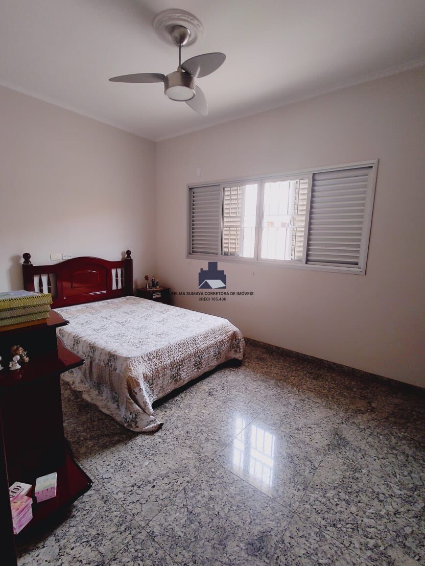 Casa com 3 quartos à venda, 354m² — foto 23 de 28