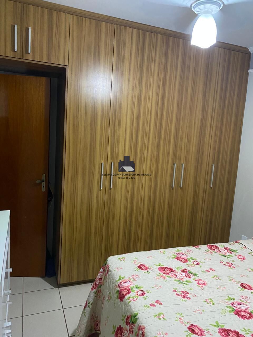 Apartamento com 3 quartos à venda, 110m² — foto 9 de 10