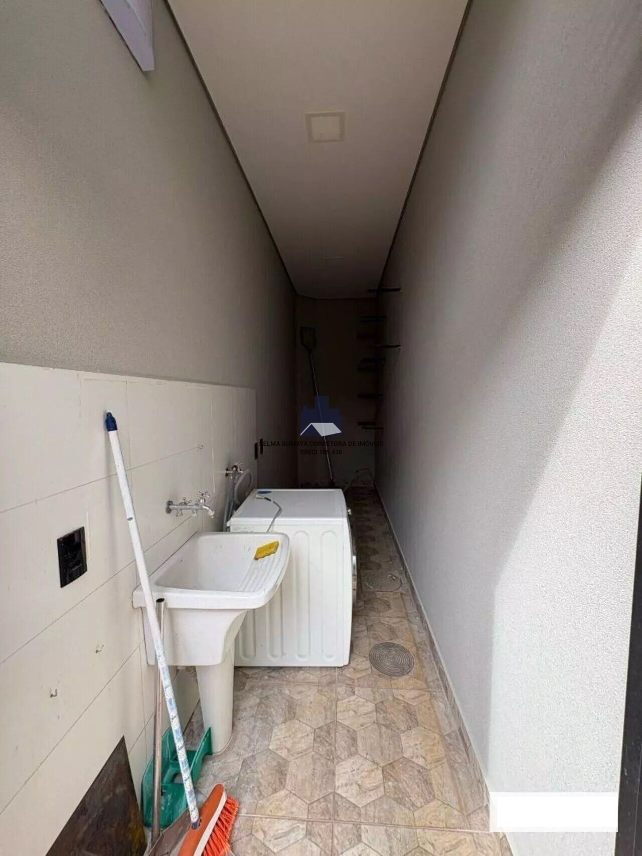 Casa com 3 quartos à venda, 180m² — foto 14 de 17
