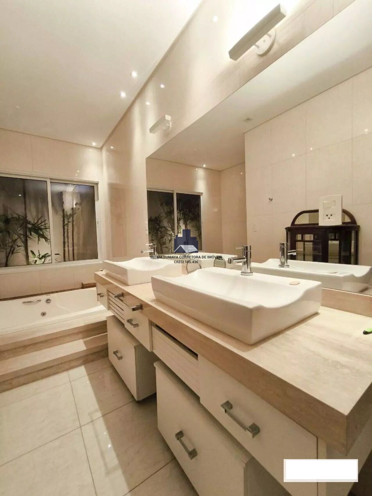 Casa de Condomínio com 4 quartos à venda, 493m² — foto 9 de 28