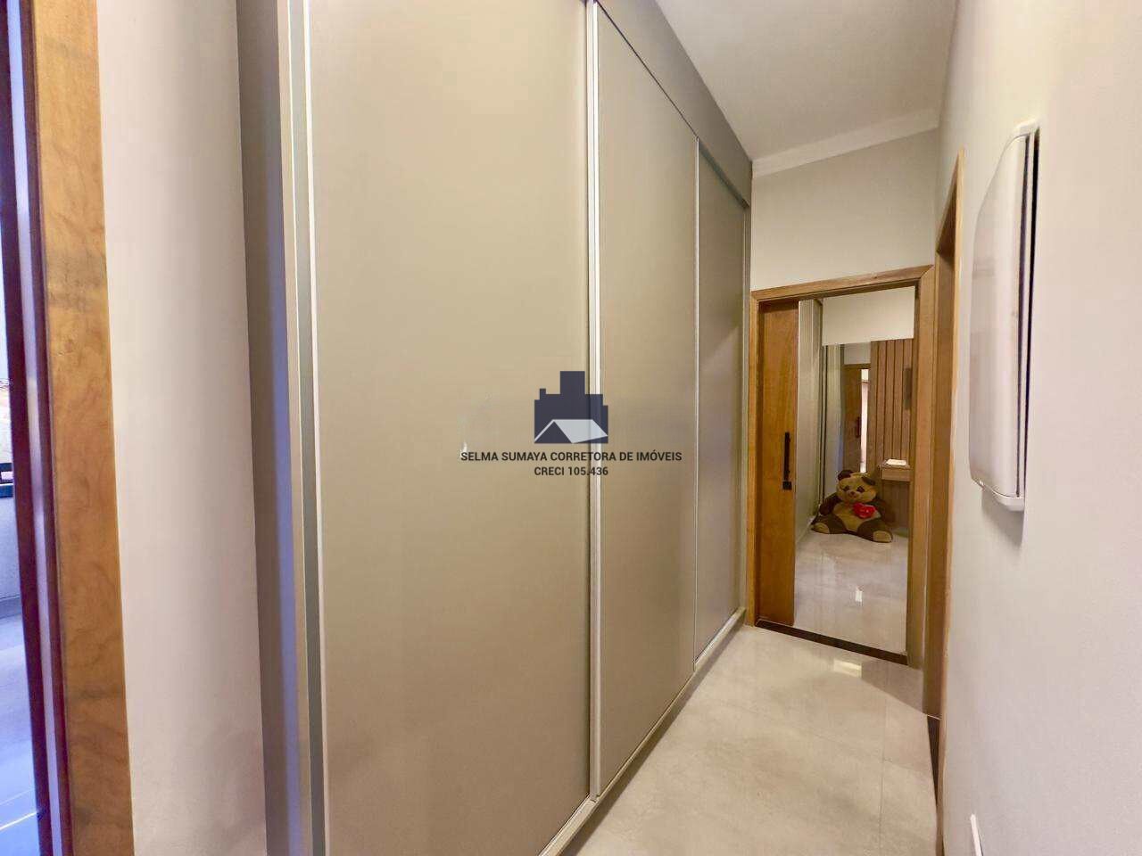 Casa de Condomínio com 3 quartos à venda, 200m² — foto 18 de 21