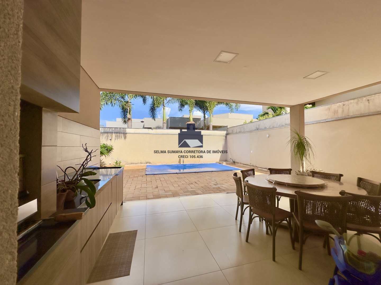 Casa de Condomínio com 3 quartos à venda, 200m² — foto 8 de 21