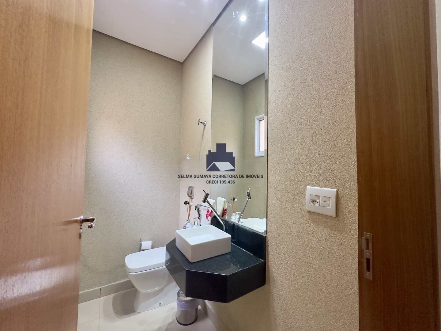 Casa de Condomínio com 3 quartos à venda, 200m² — foto 13 de 21