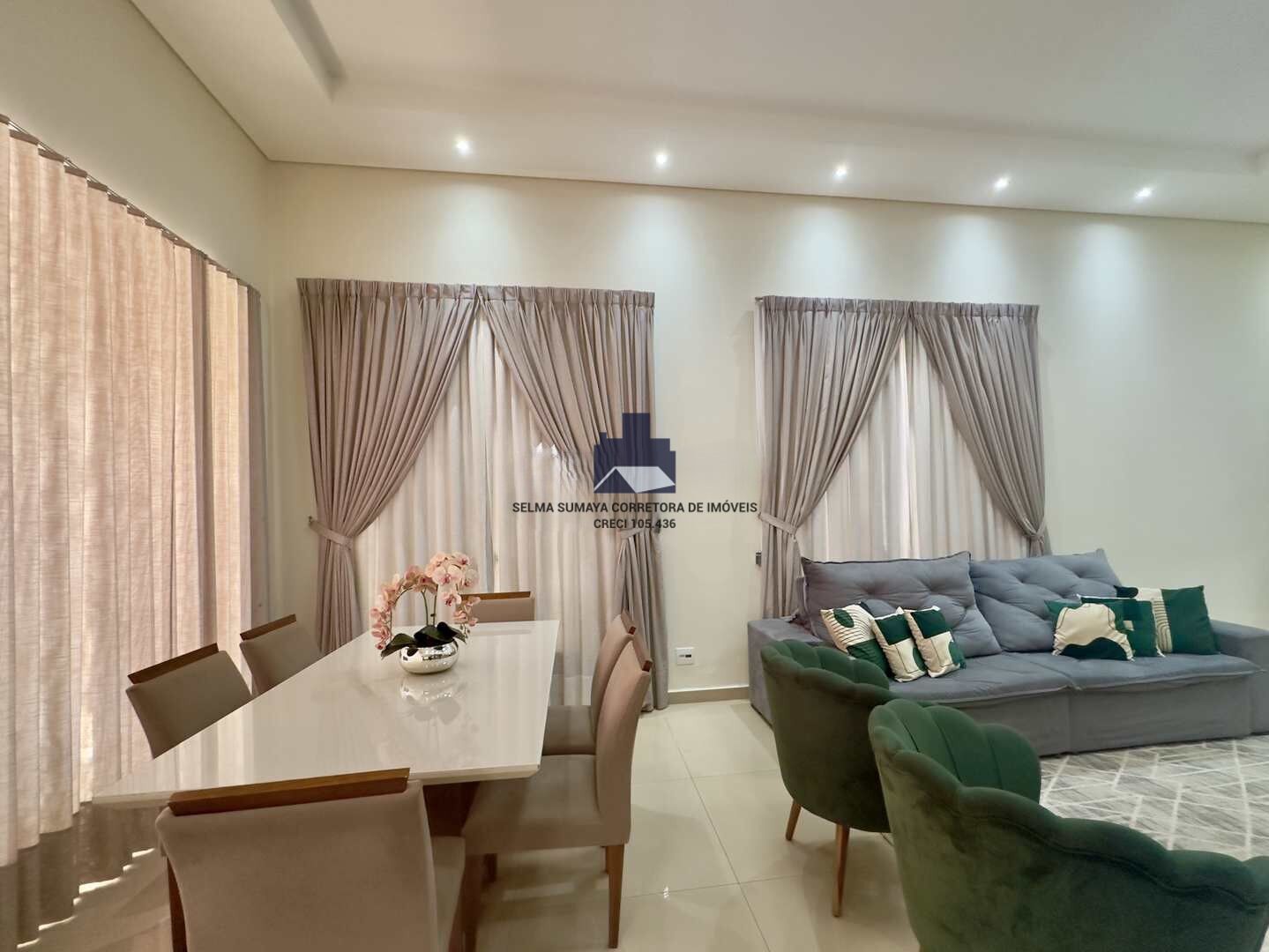 Casa de Condomínio com 3 quartos à venda, 200m² — foto 19 de 21