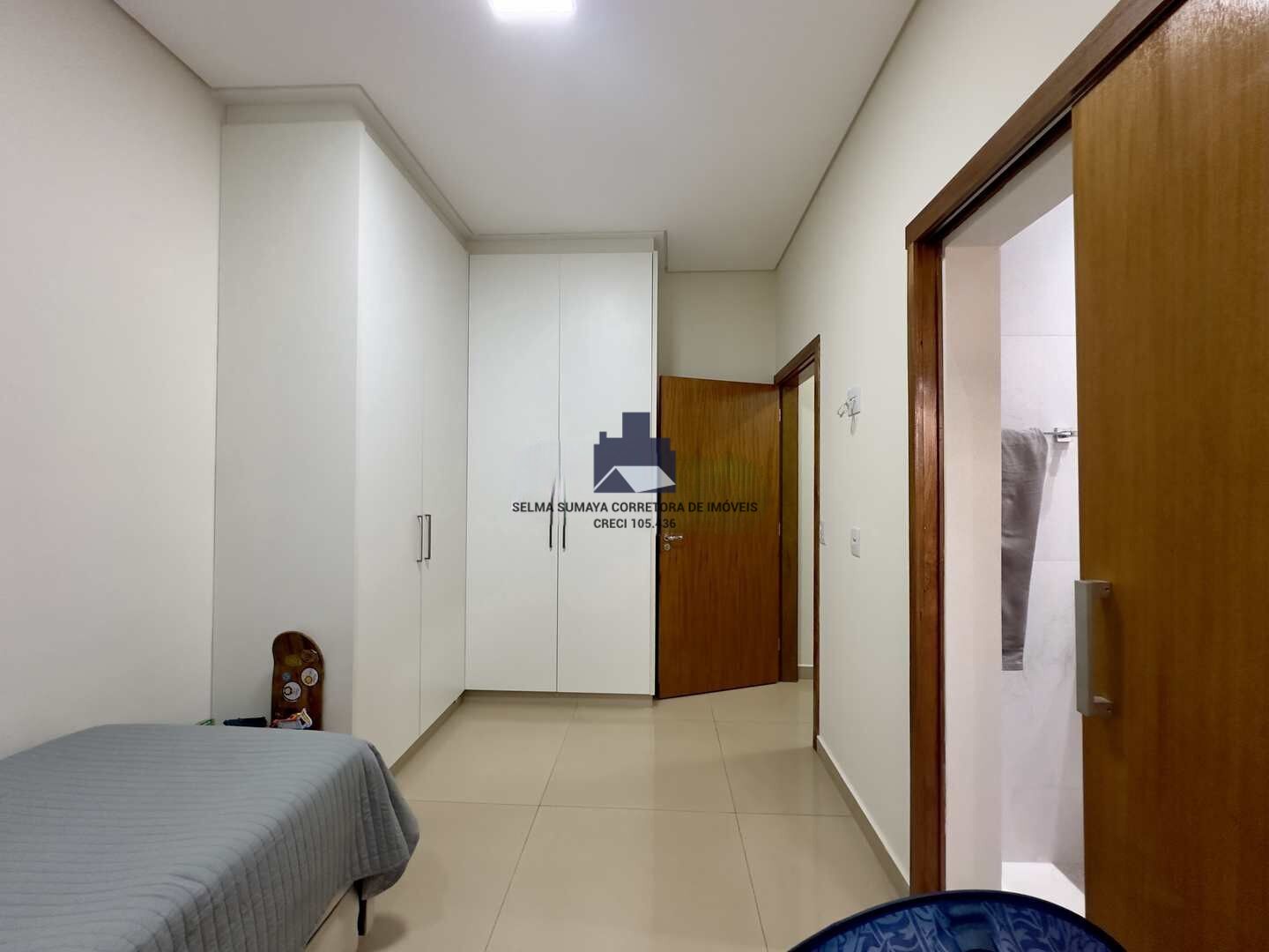 Casa de Condomínio com 3 quartos à venda, 200m² — foto 20 de 21