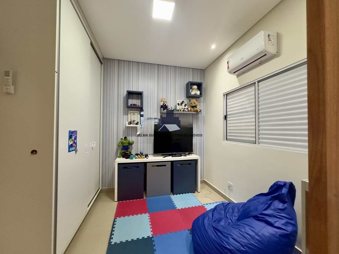 Casa de Condomínio com 3 quartos à venda, 200m² — foto 16 de 21