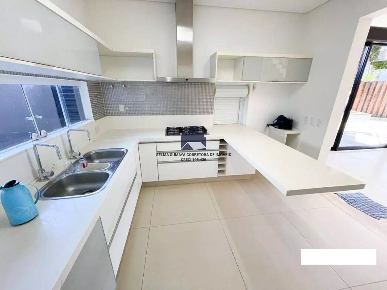 Casa de Condomínio com 4 quartos à venda, 460m² — foto 5 de 35