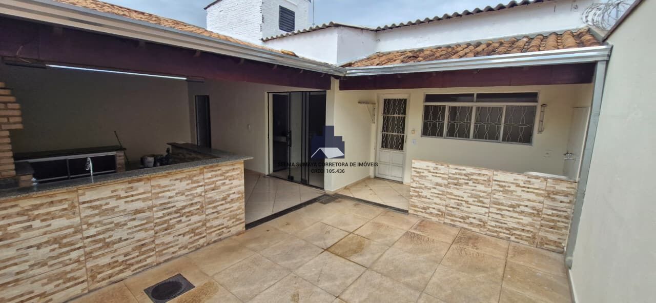 Casa com 3 quartos à venda, 180m² — foto 5 de 10