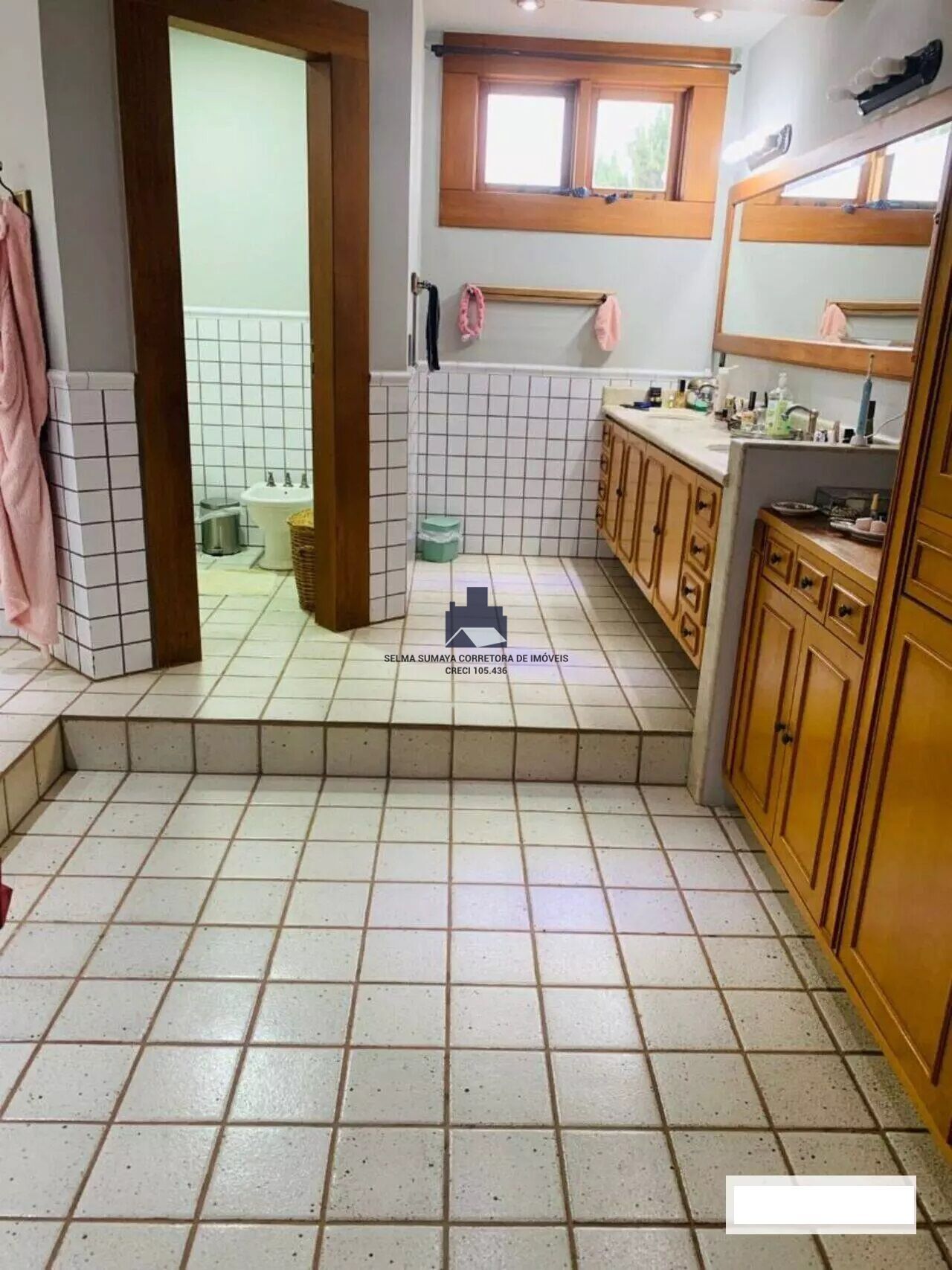 Sobrado com 4 quartos à venda, 550m² — foto 16 de 32