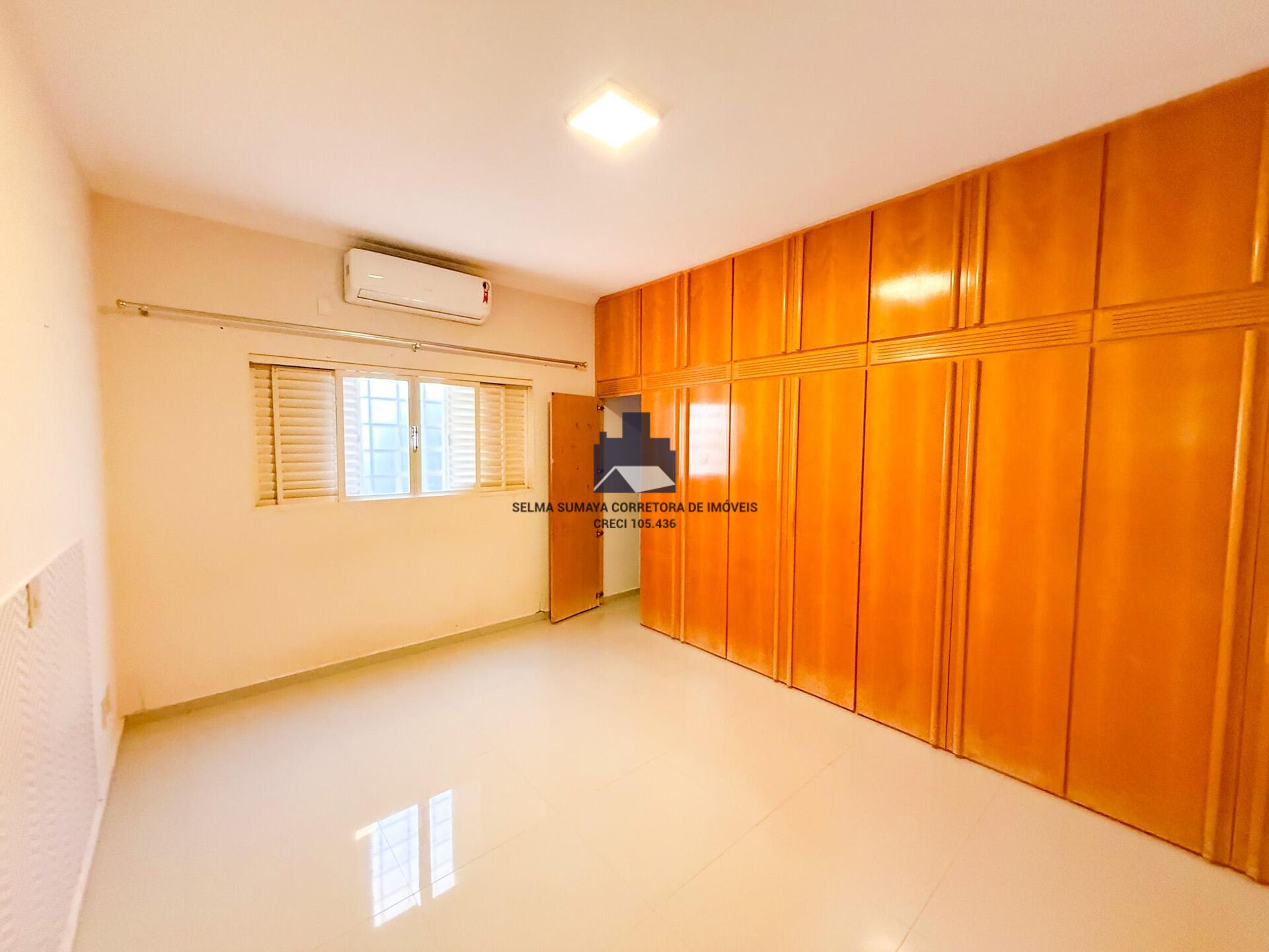 Casa de Condomínio com 3 quartos à venda, 320m² — foto 15 de 28