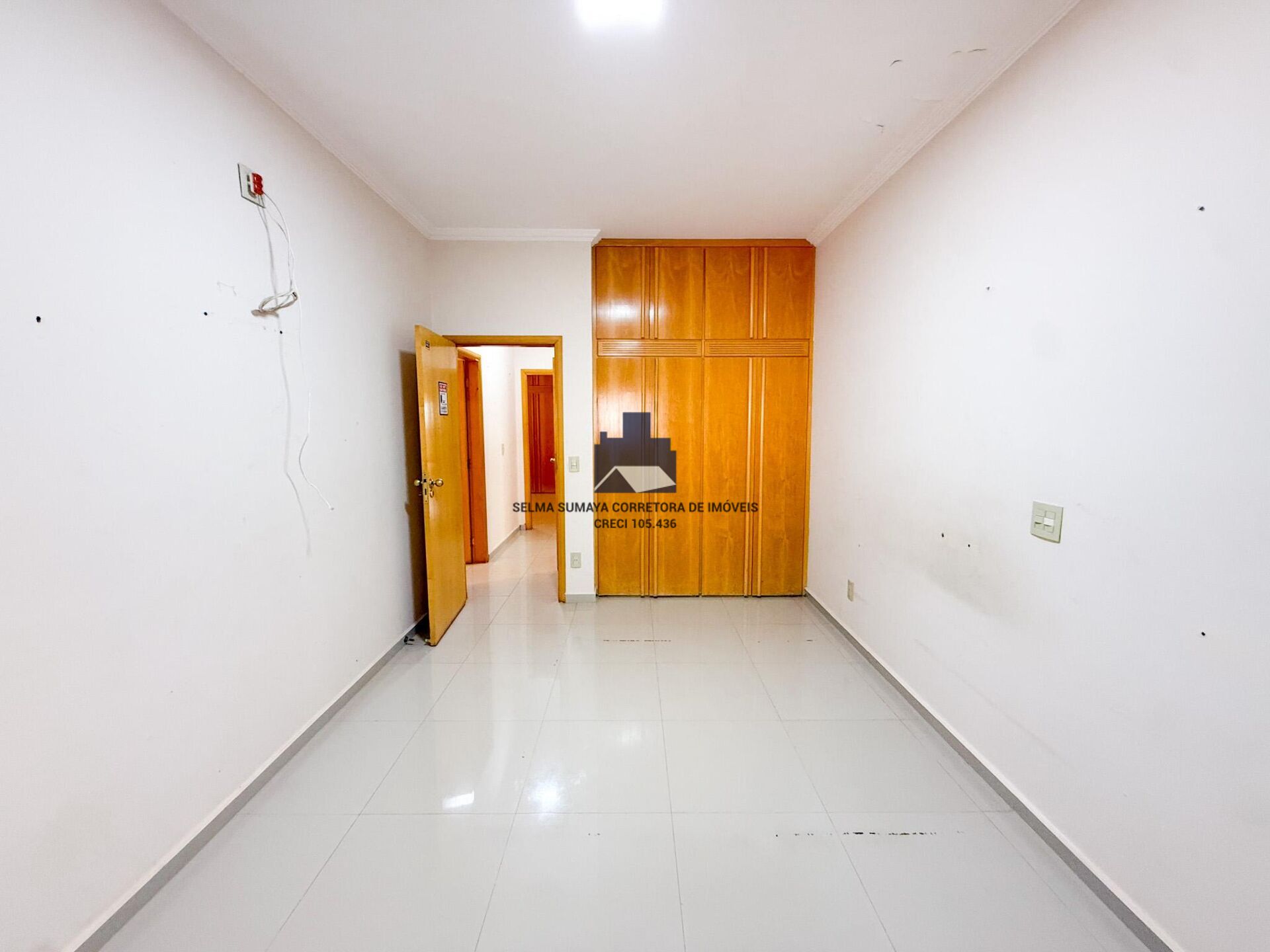 Casa de Condomínio com 3 quartos à venda, 320m² — foto 5 de 28