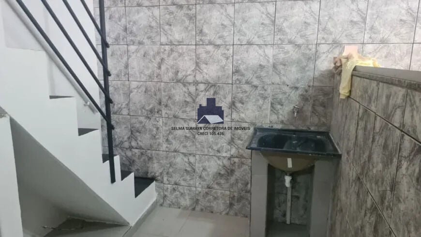 Casa com 3 quartos à venda, 185m² — foto 13 de 15