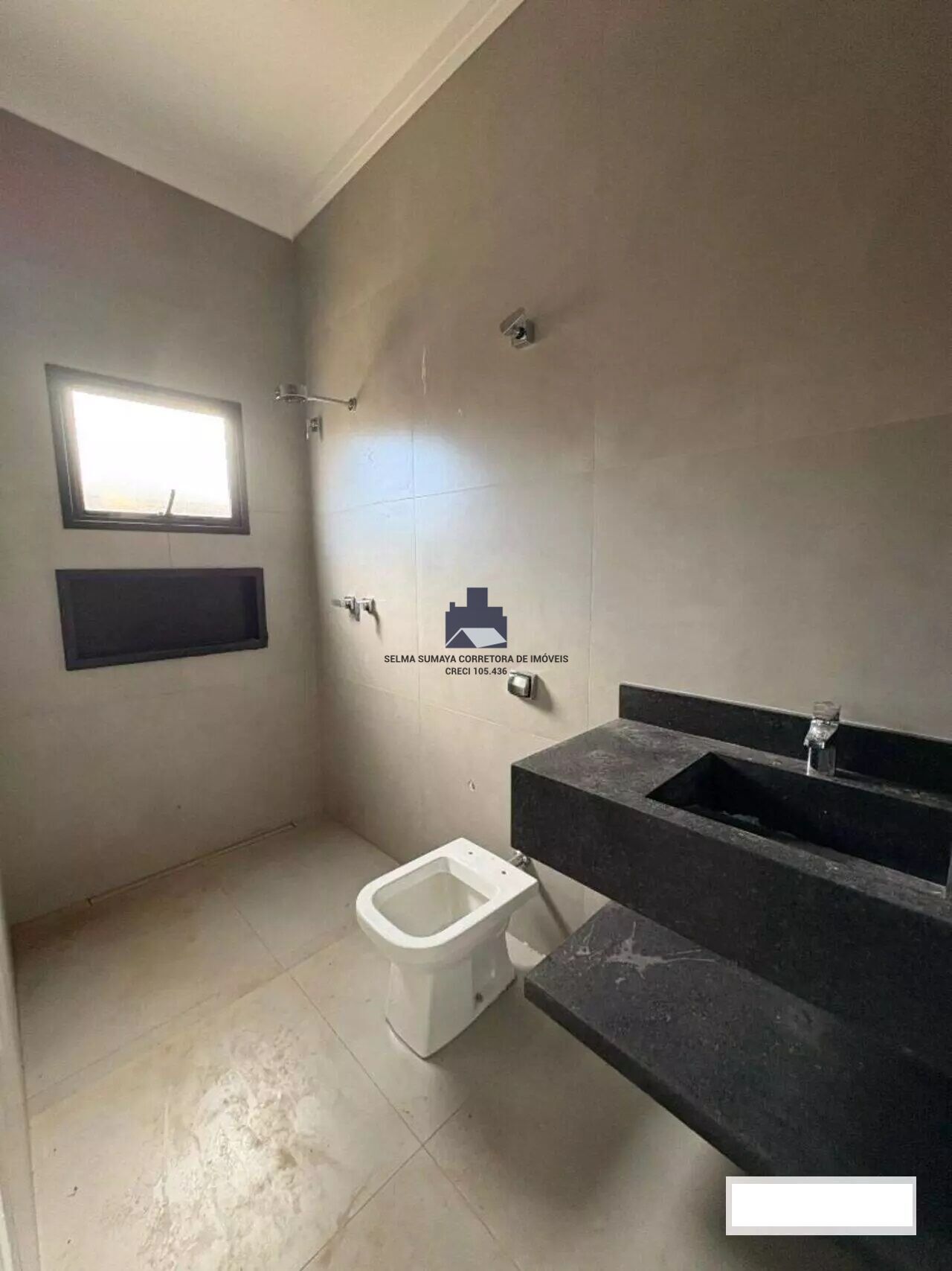 Fazenda / Sítio / Chácara com 6 quartos à venda, 1000m² — foto 4 de 15