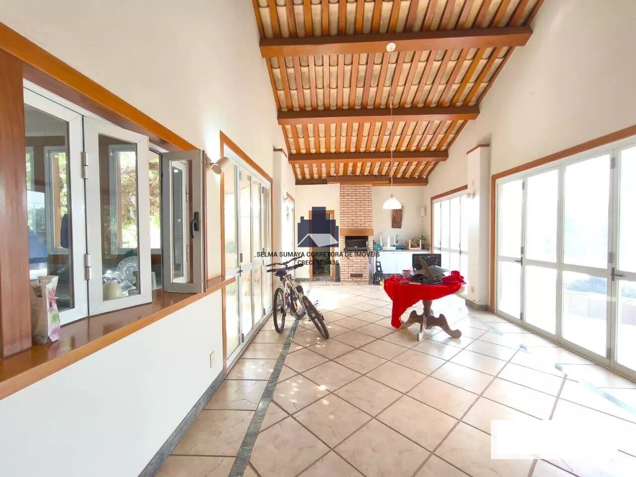 Casa de Condomínio com 3 quartos à venda, 360m² — foto 4 de 27