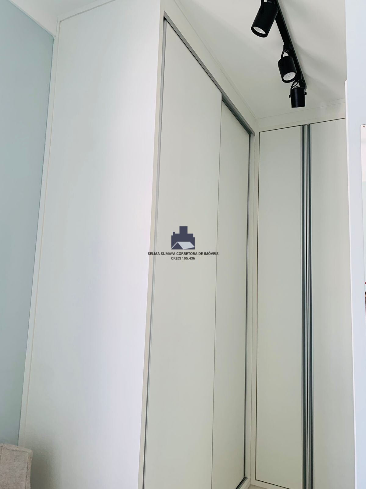 Casa de Condomínio com 3 quartos à venda, 160m² — foto 17 de 21