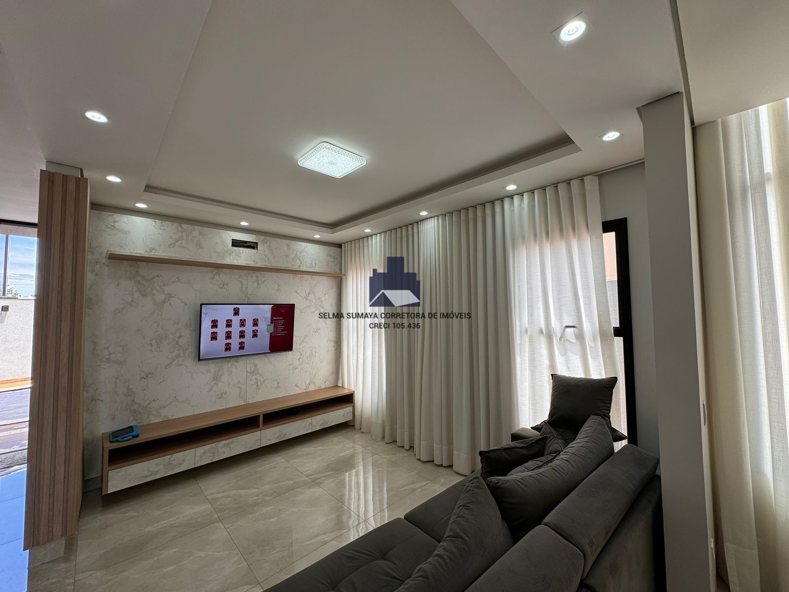 Casa de Condomínio com 3 quartos à venda, 330m² — foto 19 de 23