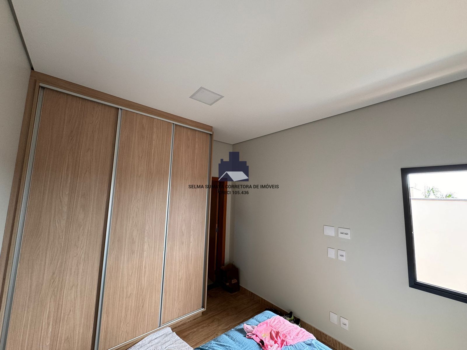 Casa de Condomínio com 3 quartos à venda, 330m² — foto 15 de 23