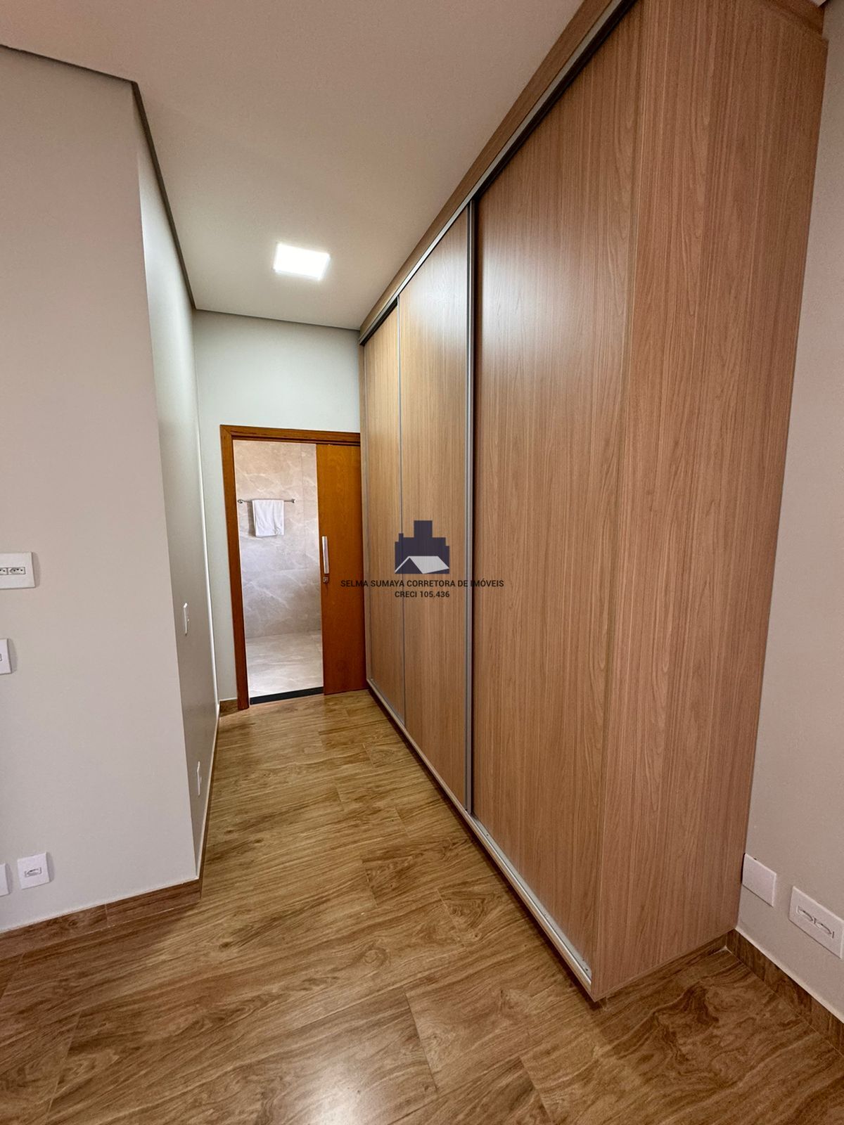Casa de Condomínio com 3 quartos à venda, 330m² — foto 6 de 23