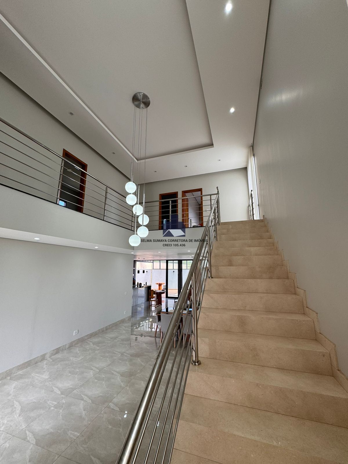 Casa de Condomínio com 3 quartos à venda, 330m² — foto 17 de 23