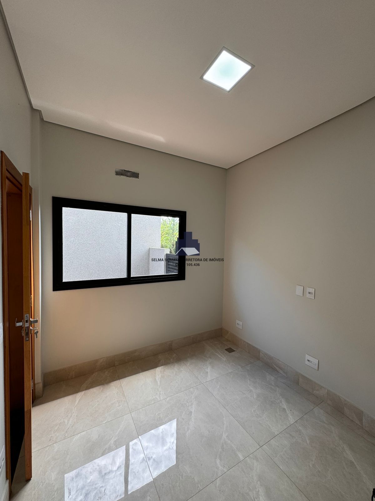 Casa de Condomínio com 3 quartos à venda, 330m² — foto 21 de 23