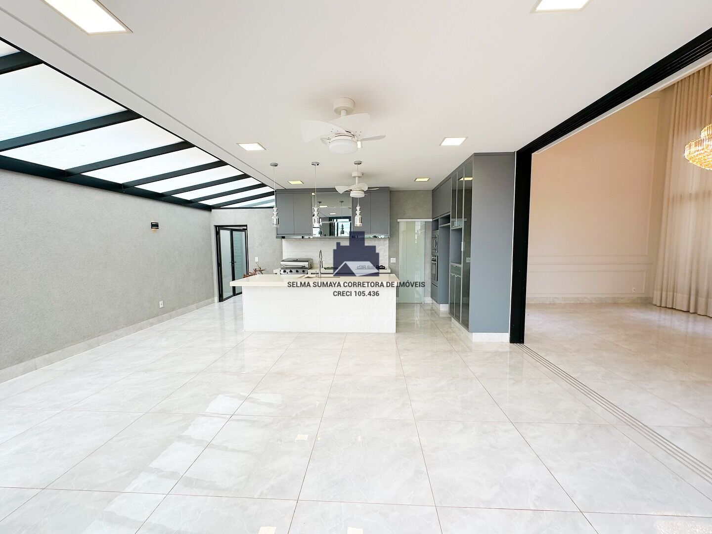 Casa de Condomínio com 4 quartos à venda, 300m² — foto 6 de 18