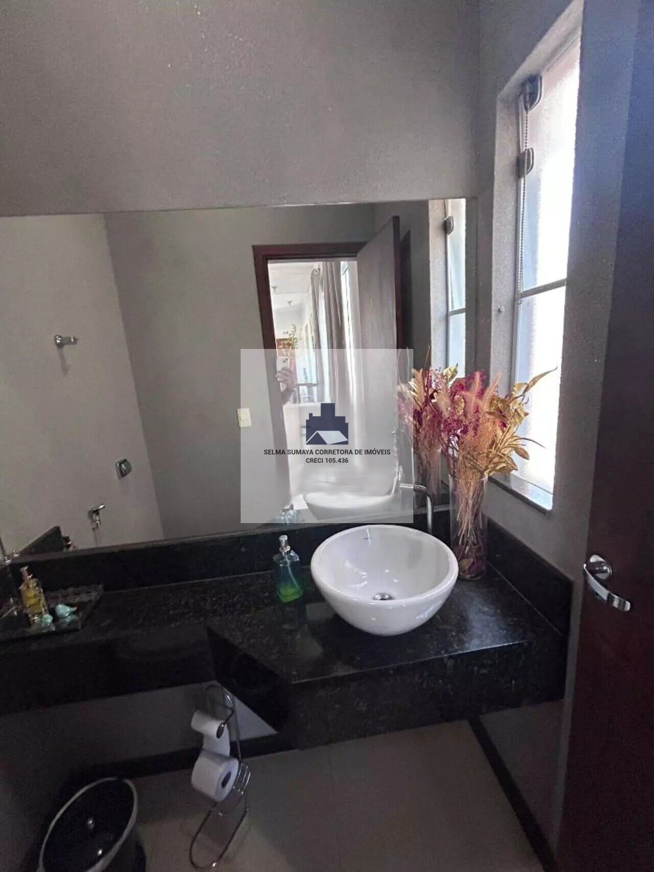 Casa de Condomínio com 4 quartos à venda, 300m² — foto 13 de 18