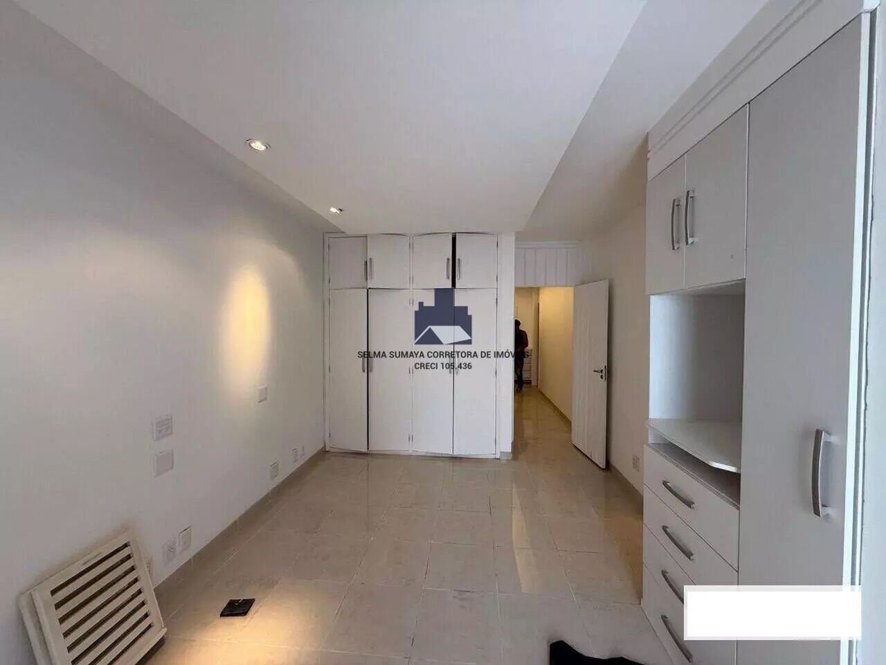 Casa de Condomínio com 4 quartos à venda, 430m² — foto 16 de 25
