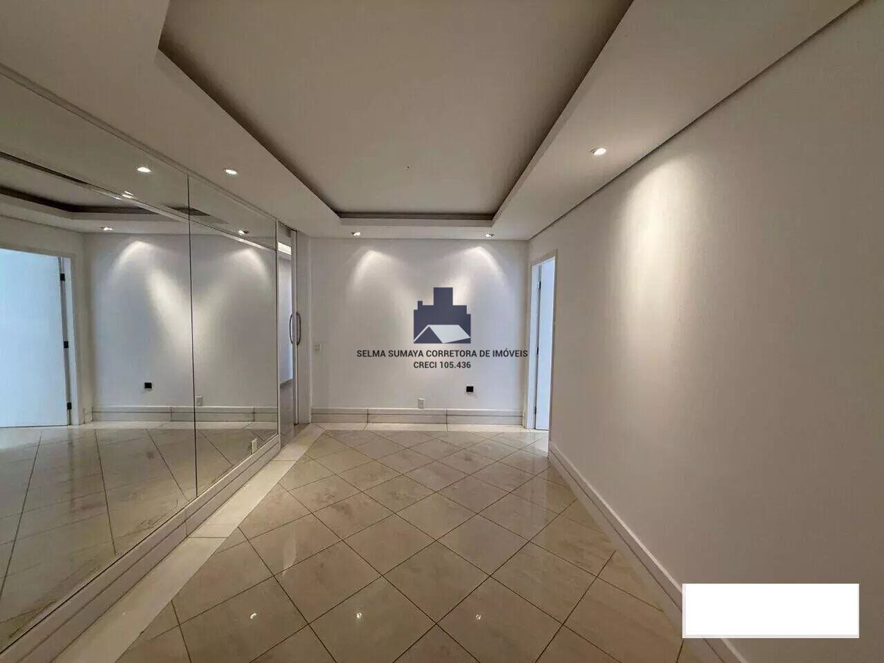 Casa de Condomínio com 4 quartos à venda, 430m² — foto 18 de 25