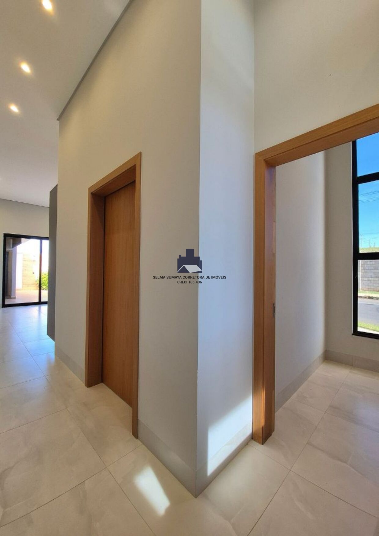 Casa de Condomínio com 3 quartos à venda, 156m² — foto 9 de 28