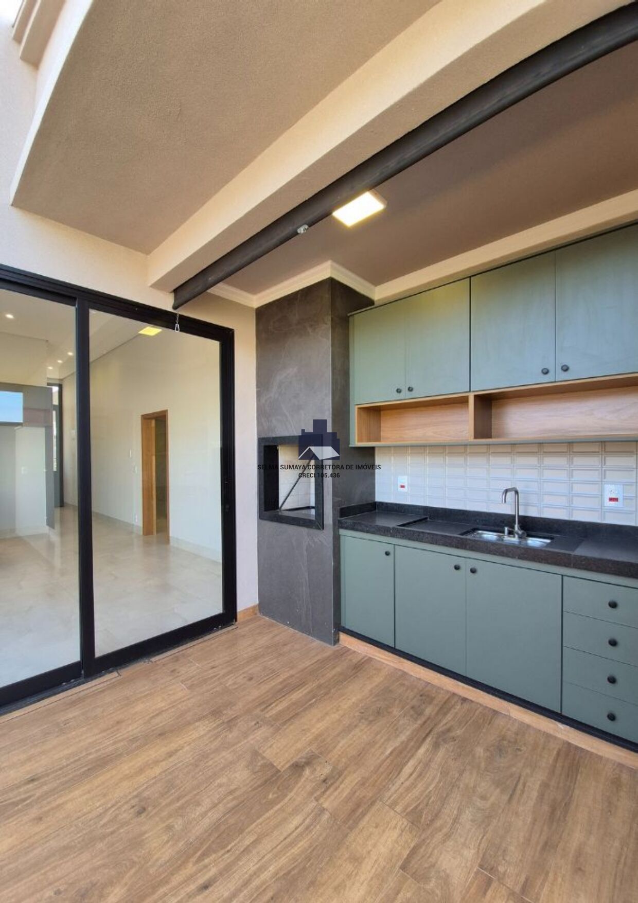 Casa de Condomínio com 3 quartos à venda, 156m² — foto 20 de 28