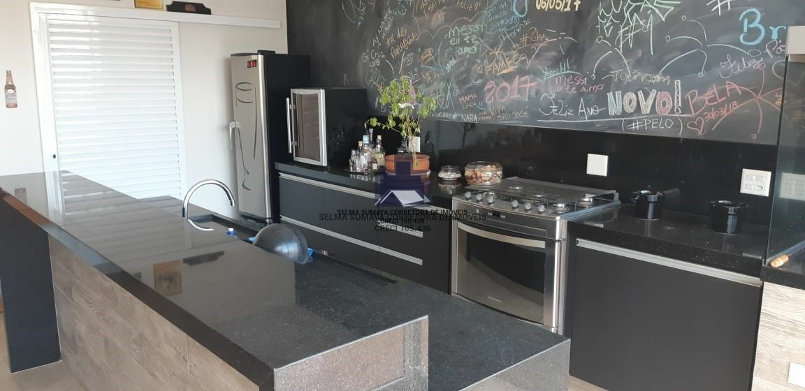 Casa de Condomínio com 3 quartos à venda, 360m² — foto 40 de 48